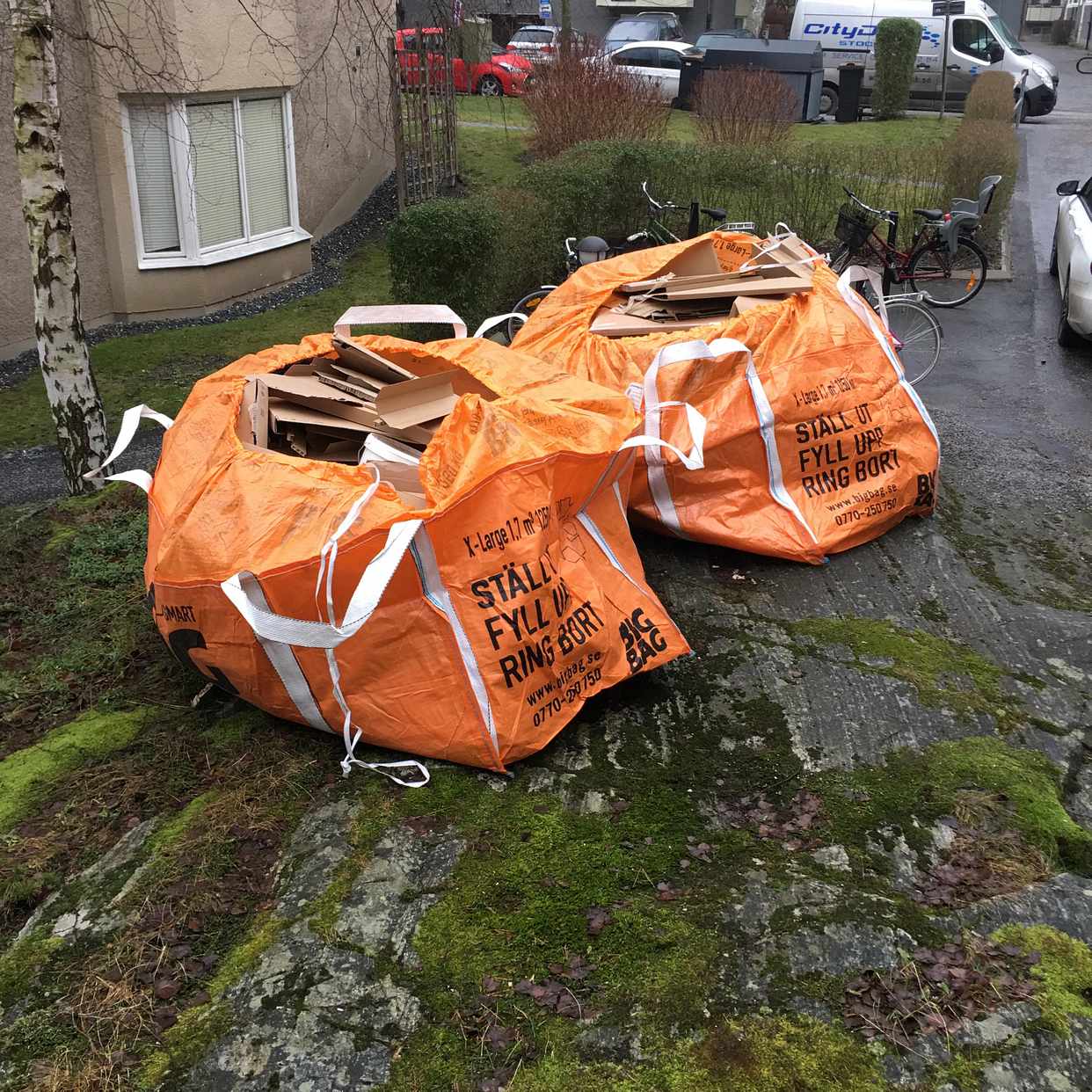 image of Kartonger i bigbag - Bromma