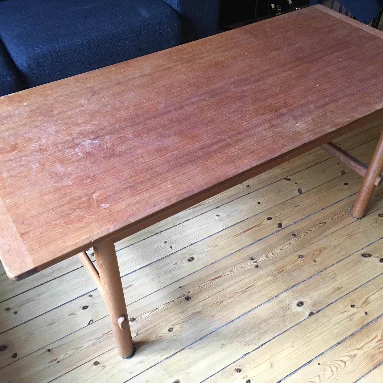 image of Soffa + soffbord - Stockholm