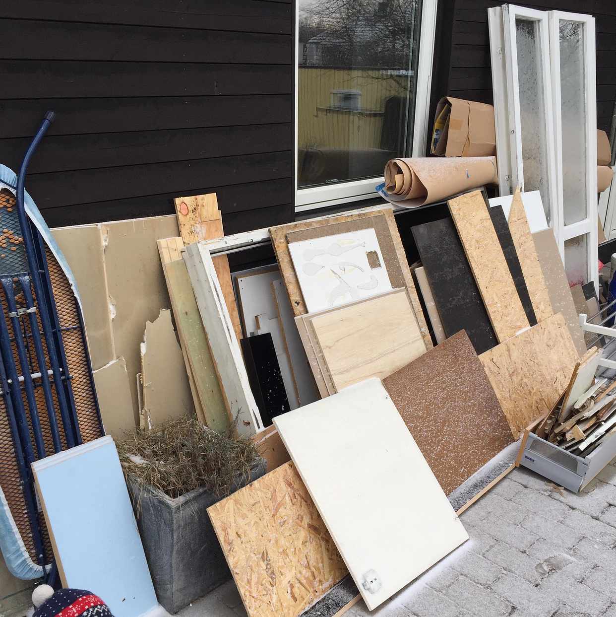 image of Byggsopor 8m från uppfart - Djursholm