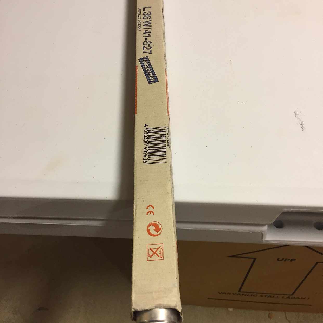image of 1 kartong nya lysrör - Hässelby