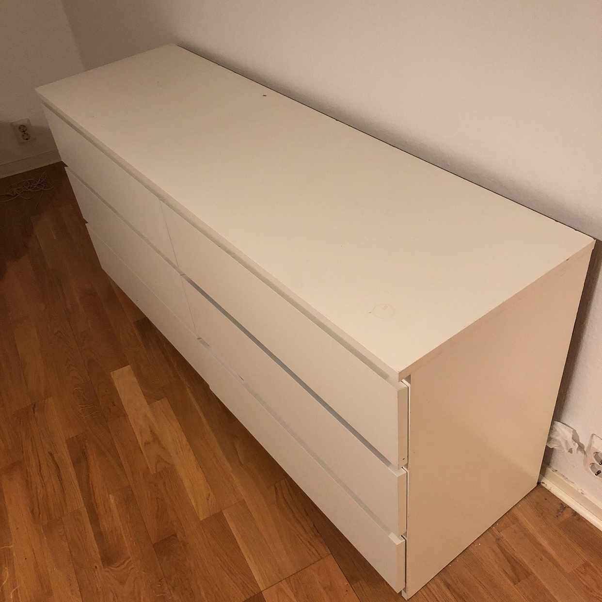 image of Malm byrå Ikea - Stockholm