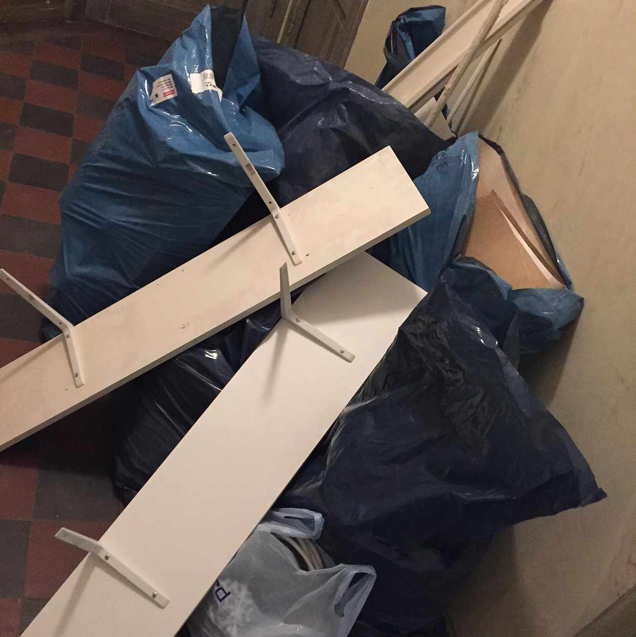 image of 6 säckar + träemballage - Stockholm