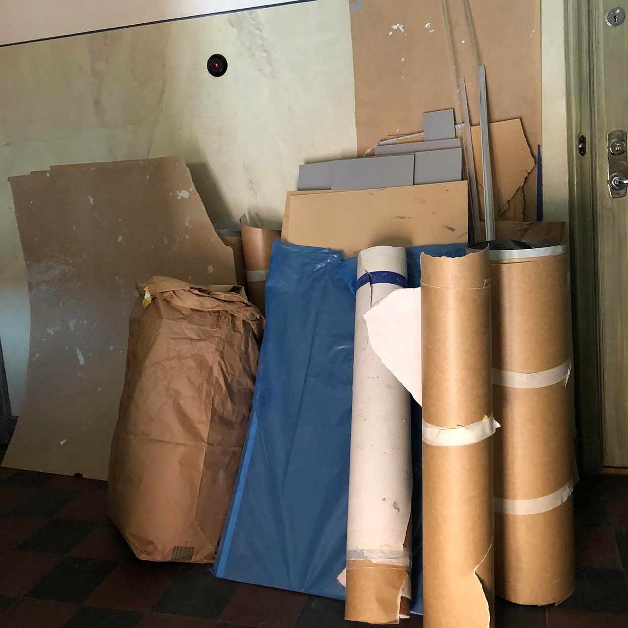 image of Cardboard/wood/paper - Stockholm