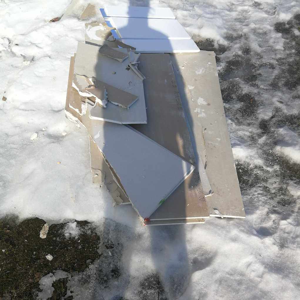 image of Sorterad byggavfall -   Österskär
