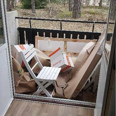 image of Kartonger och plast  - 
