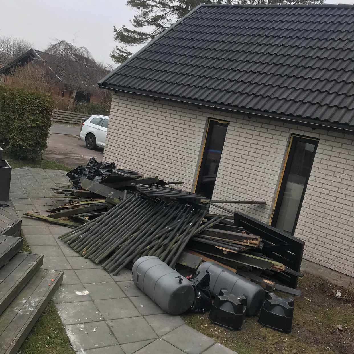 image of Trä och trädgårdsavfall. - Höllviken