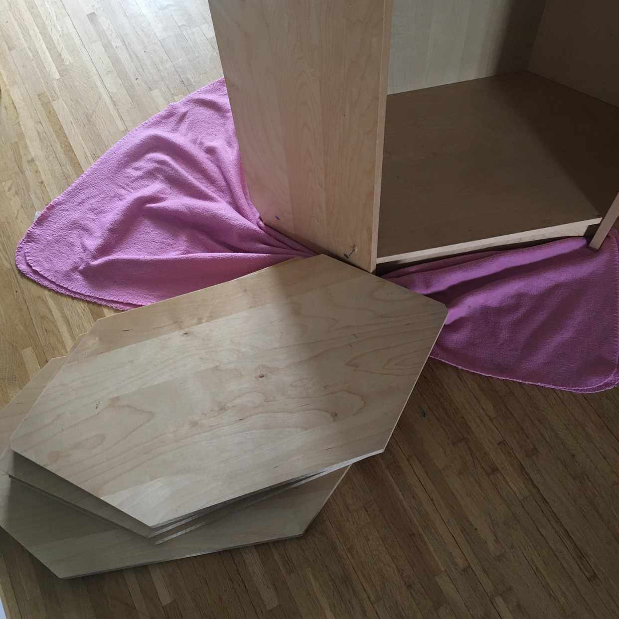 image of Ikea BILLY bokhyllor - Täby