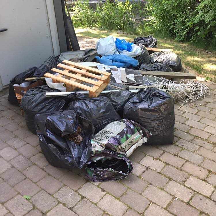 image of Diverse bråte enl bild - Åkersberga