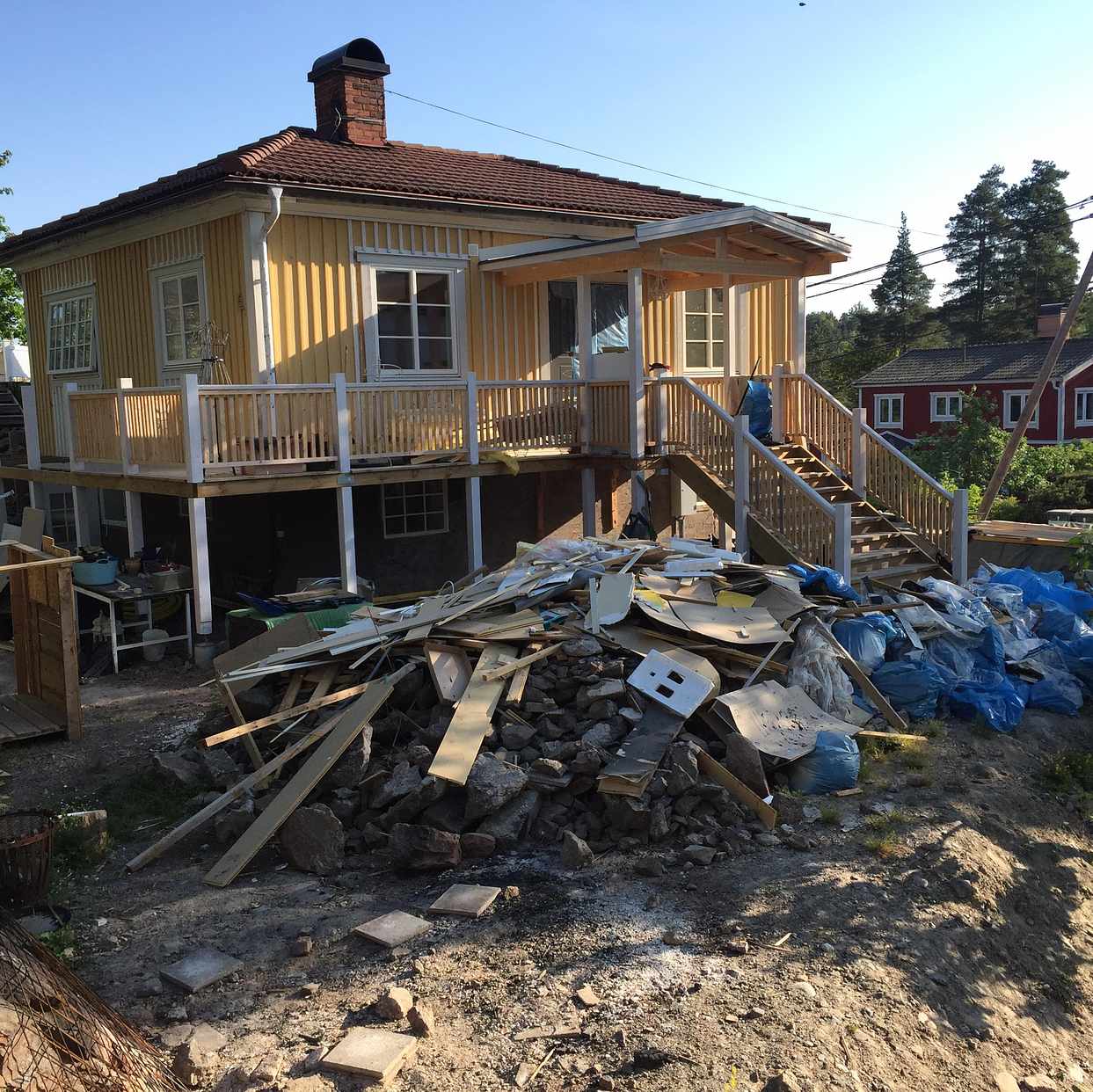 image of Blandat byggmaterial - Huddinge