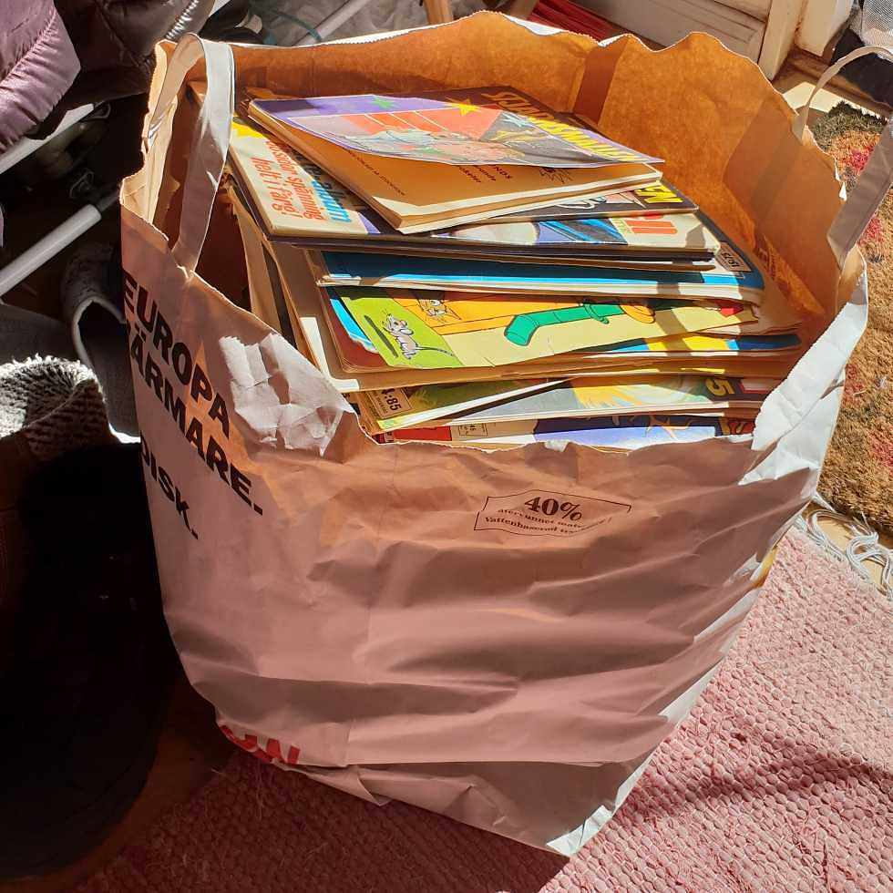 image of Bags of random stuff - Vällingby