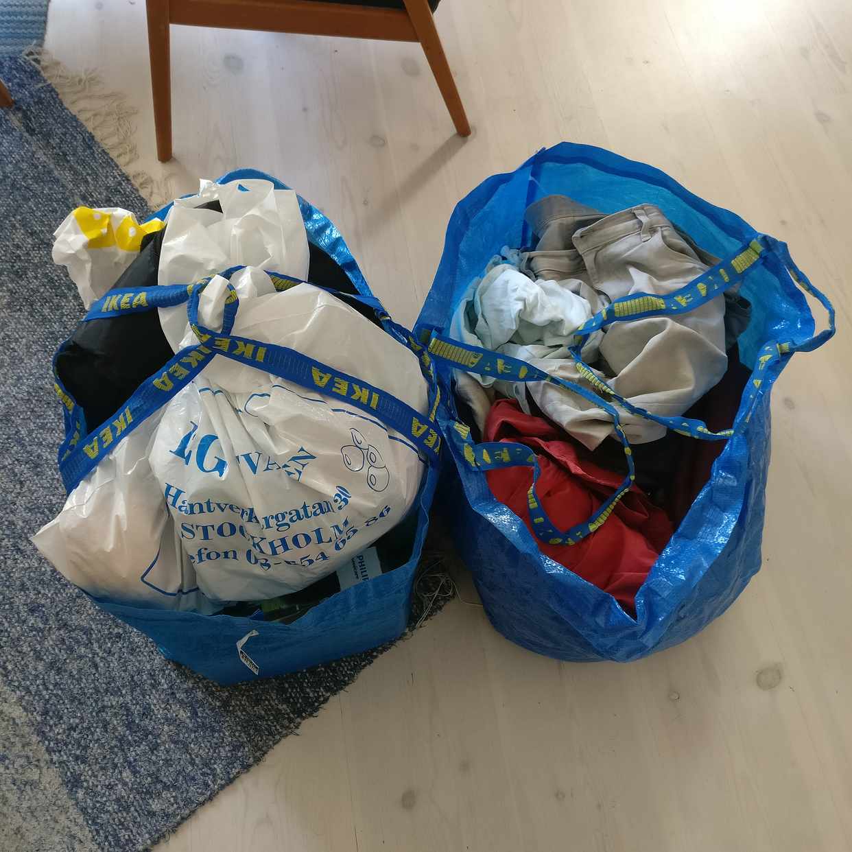 image of 2 Ikea kassar skräp - Stockholm