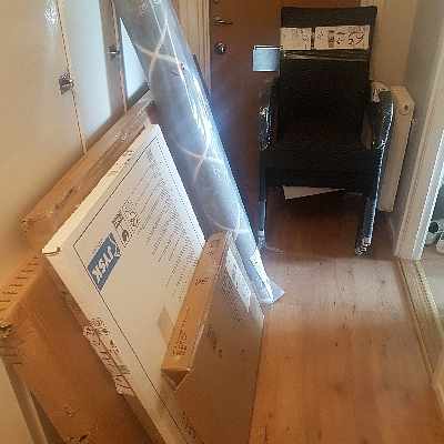 image of Stolar, matta, kartonger - 