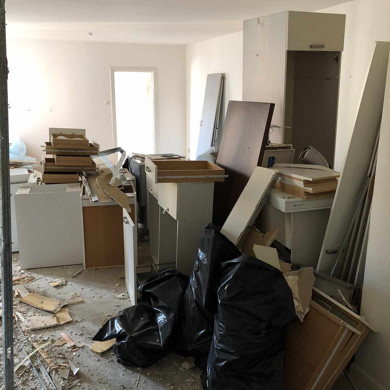 image of Kitchen, bathroom & floor - Stockholm