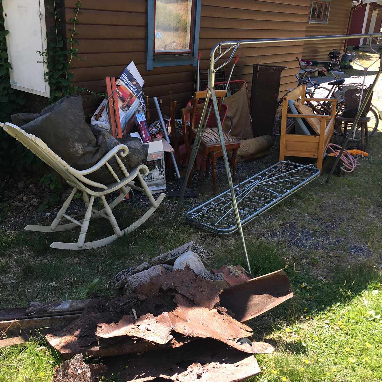 image of Diverse skräp +tre cyklar - Åkersberga