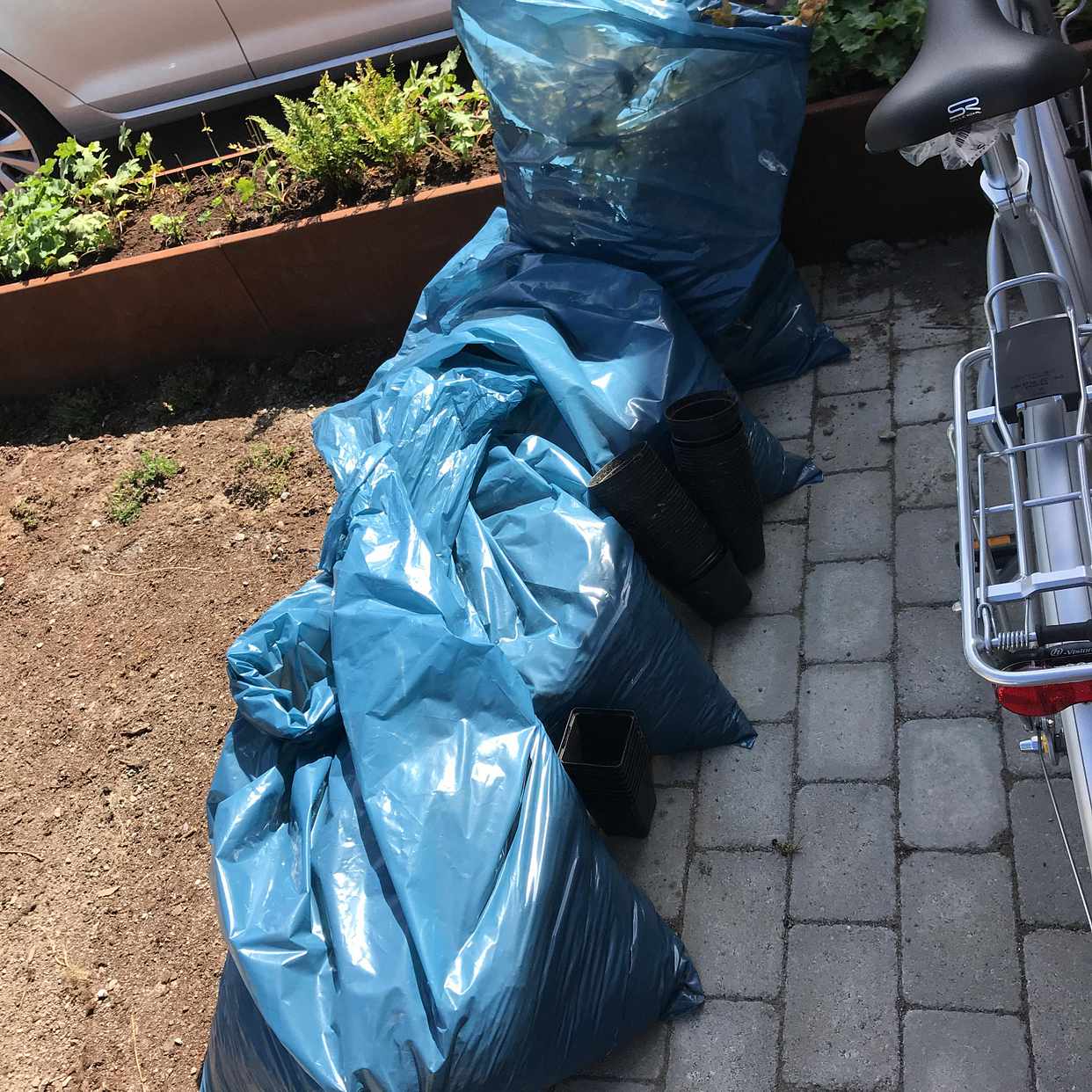 image of Mest från trädgårdsarbete - Värmdö