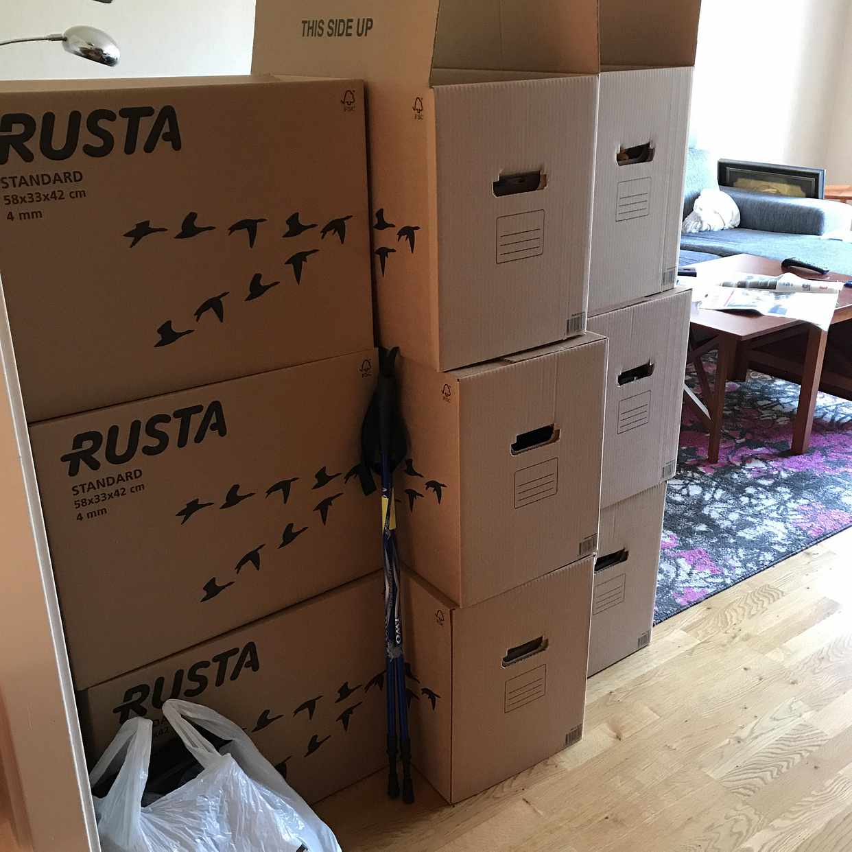 image of Husgeråd prydnadssaker mm - 
