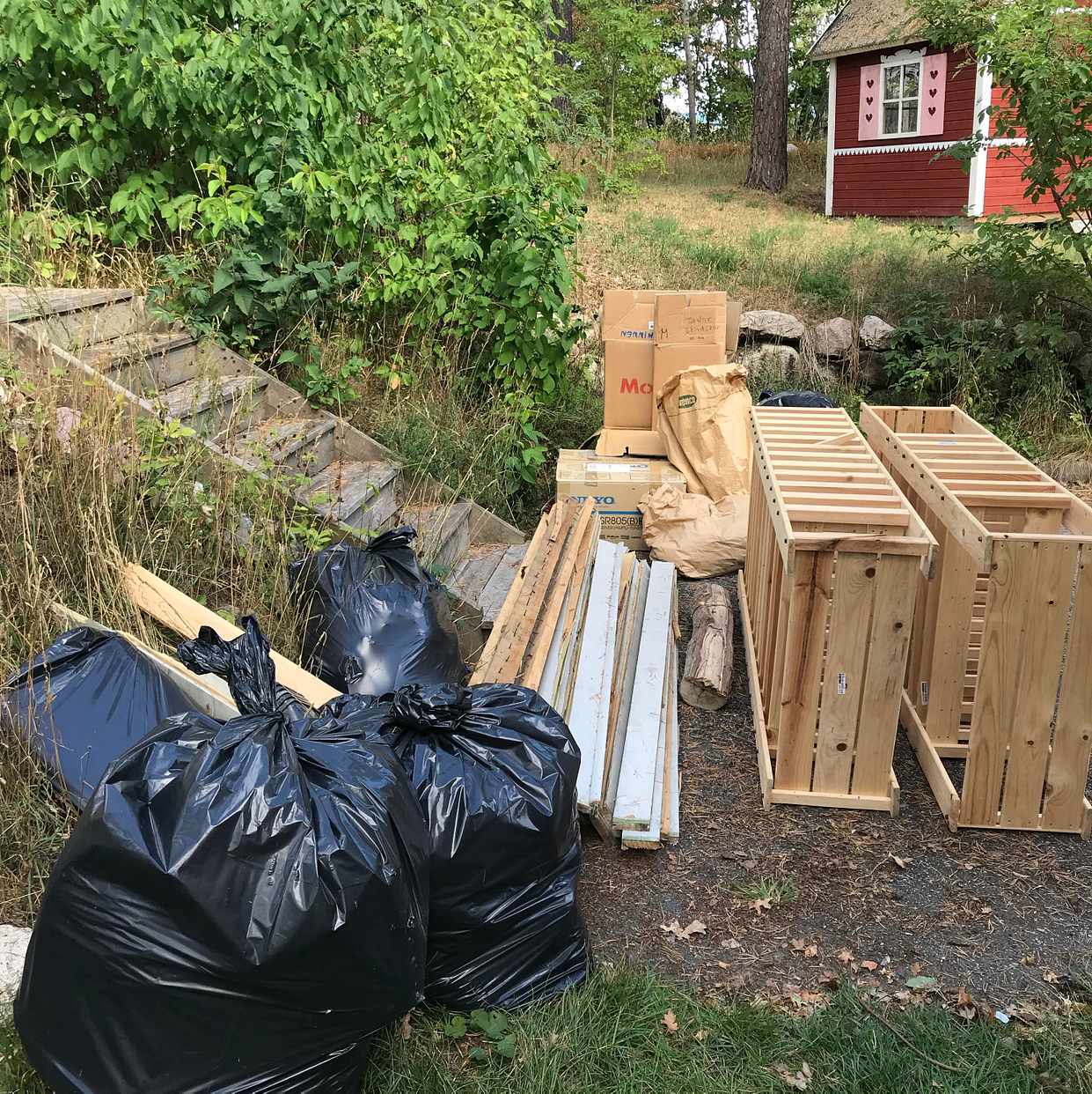 image of Skräp mest brännbart - Täby