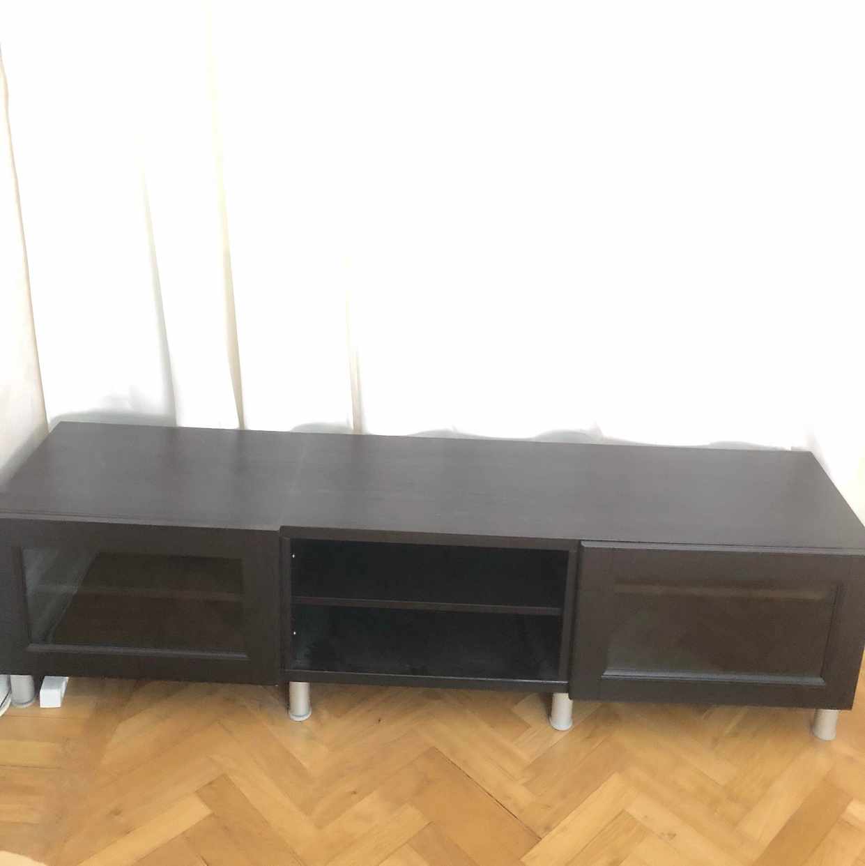 image of Tv bänk Ikea bortskänkes - Stockholms Stad