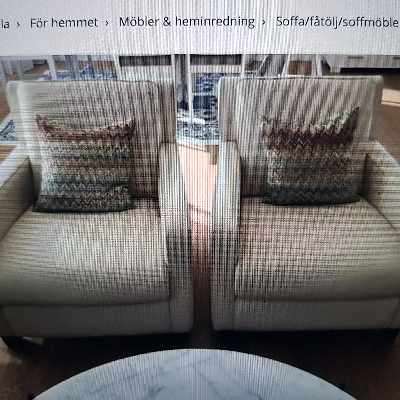 image of 2 chairs - 