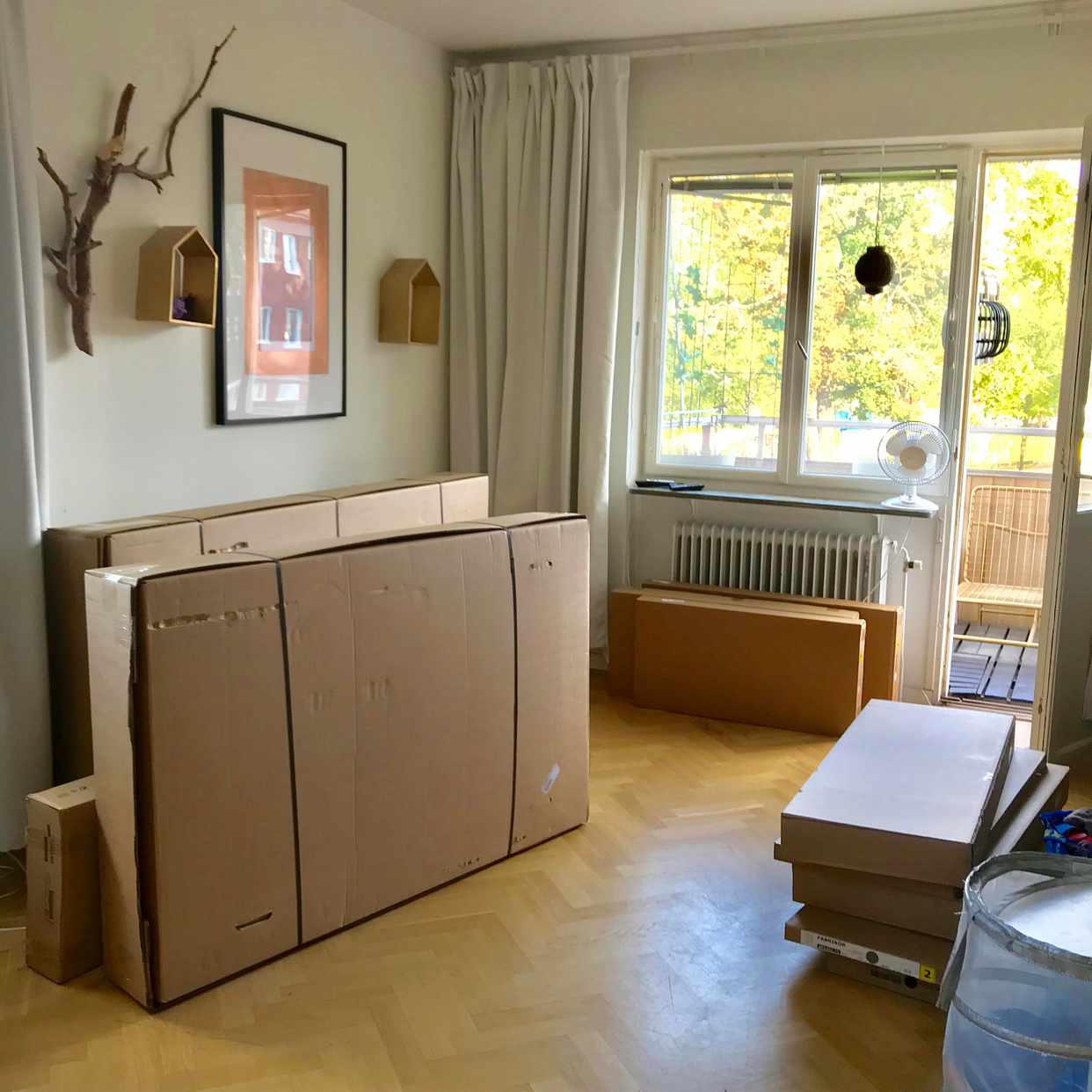 image of Ikea kartonger/skräp - Uppsala