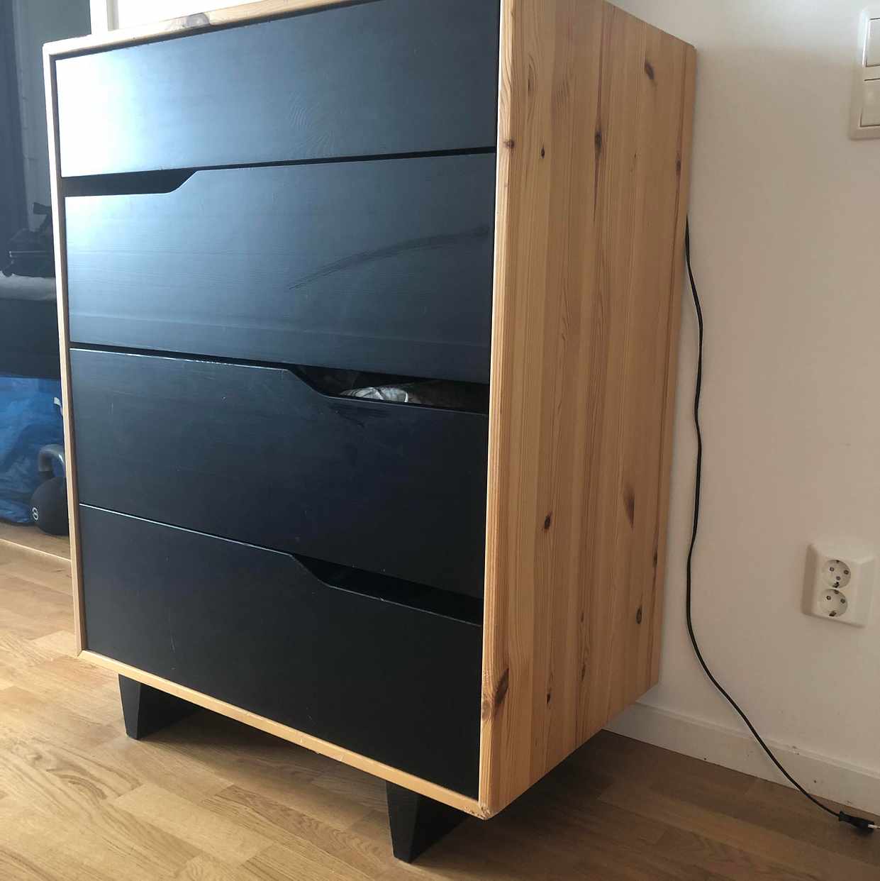 image of Bortskänkes Tv-bänk Byrå - Järfälla