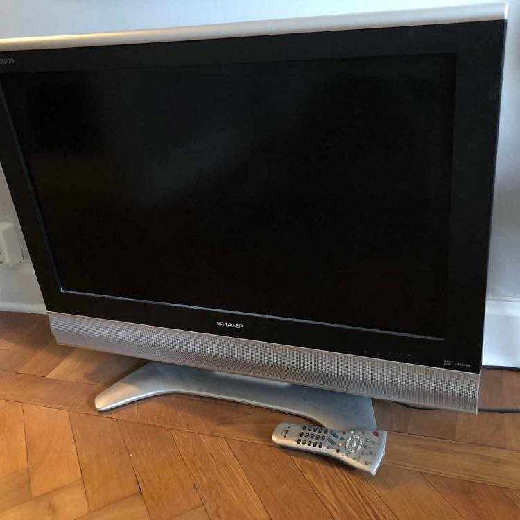 image of 32 tums tv - 