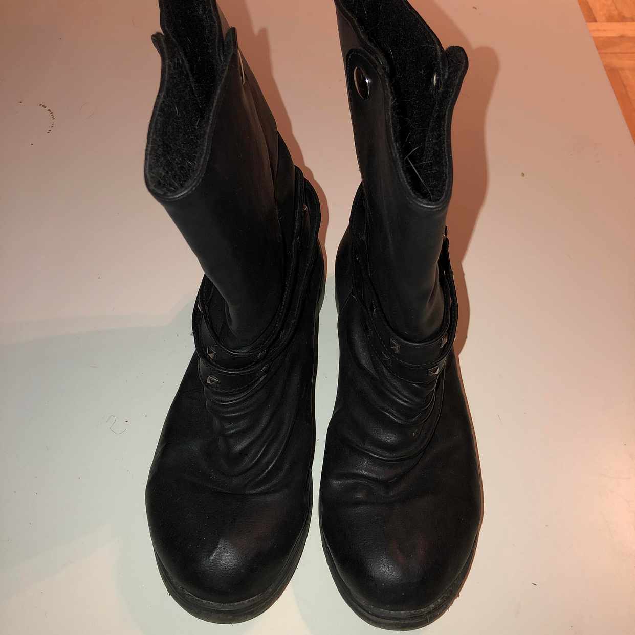 image of Size: 39 - Solna