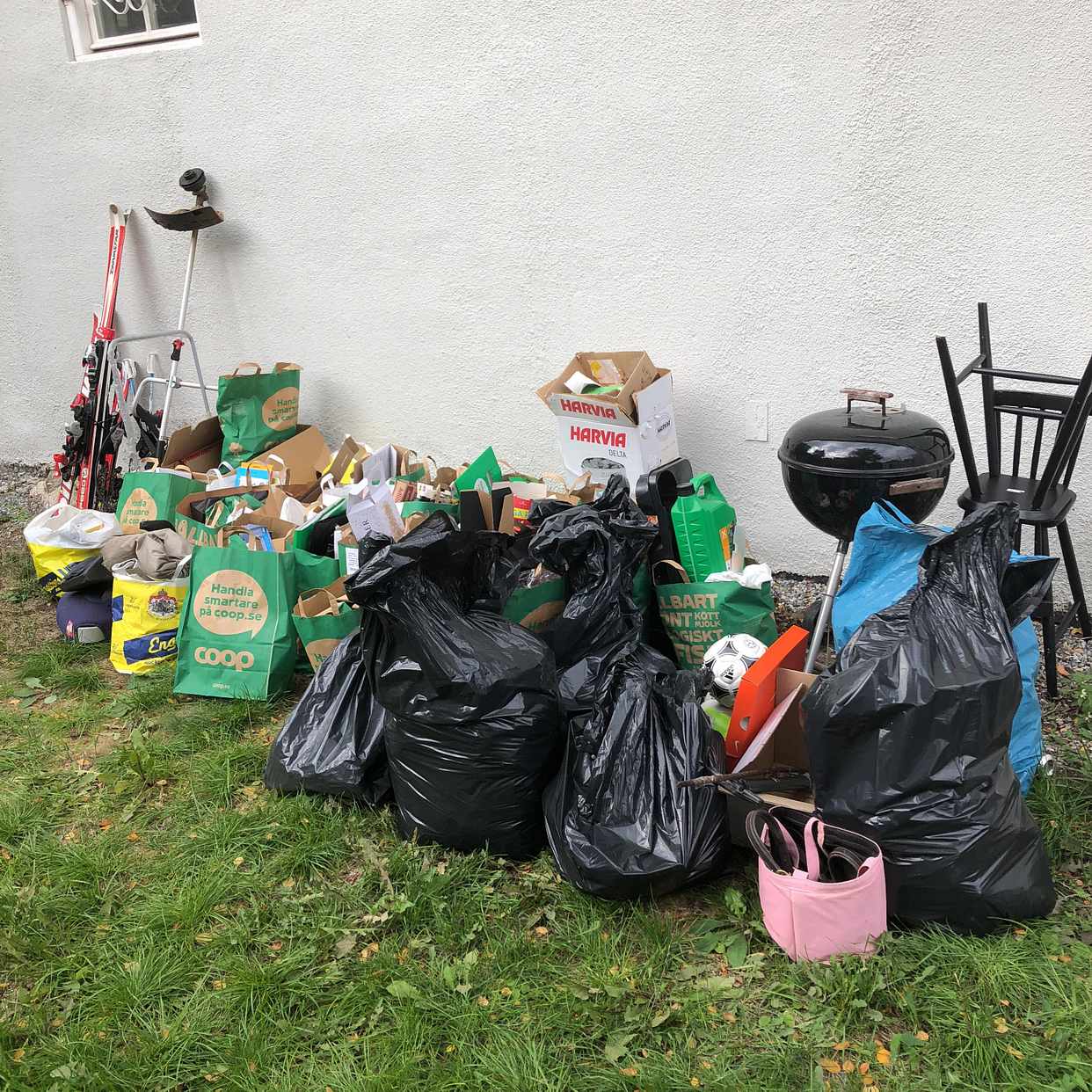 image of Garagestädning blandat - Bromma
