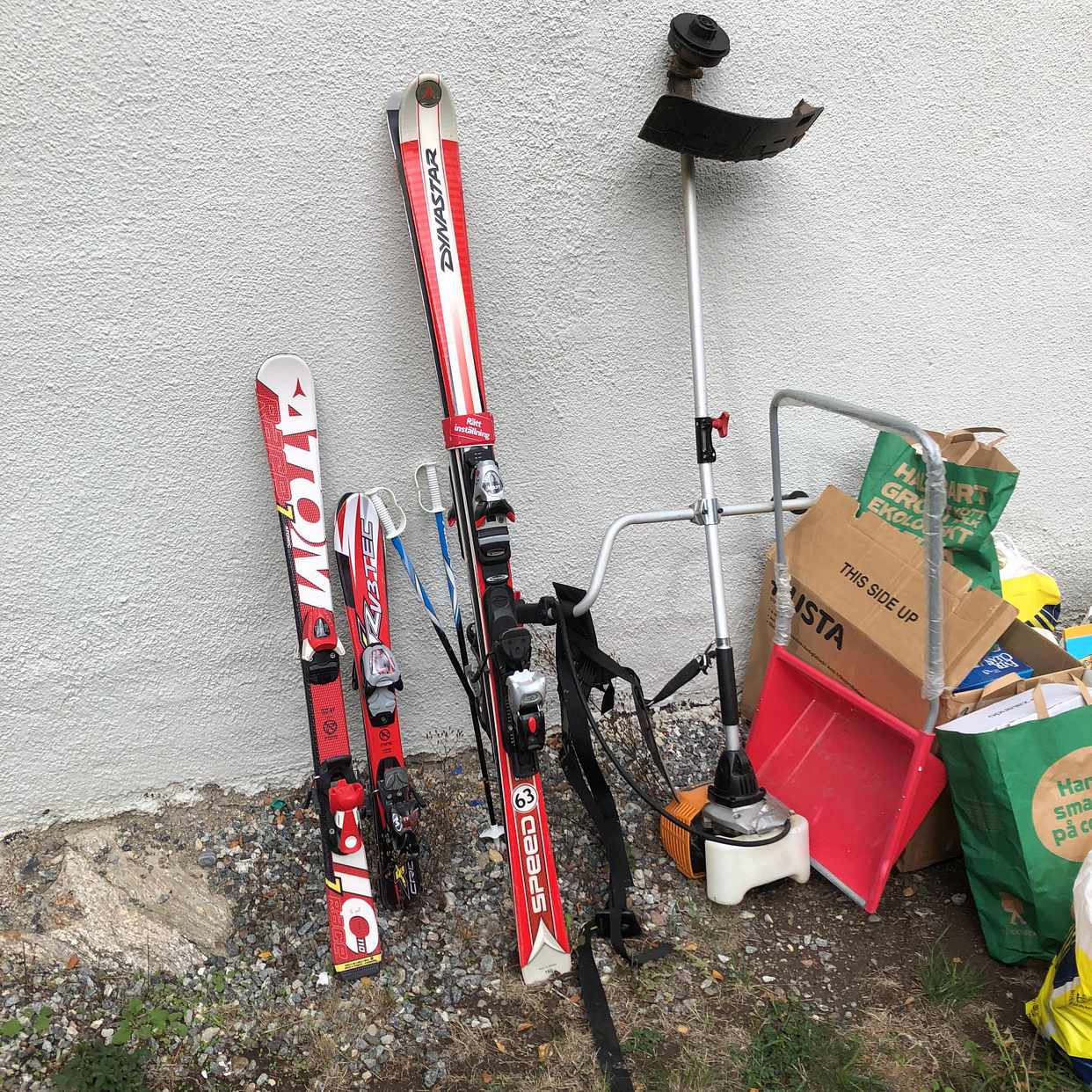 image of Garagestädning blandat - Bromma