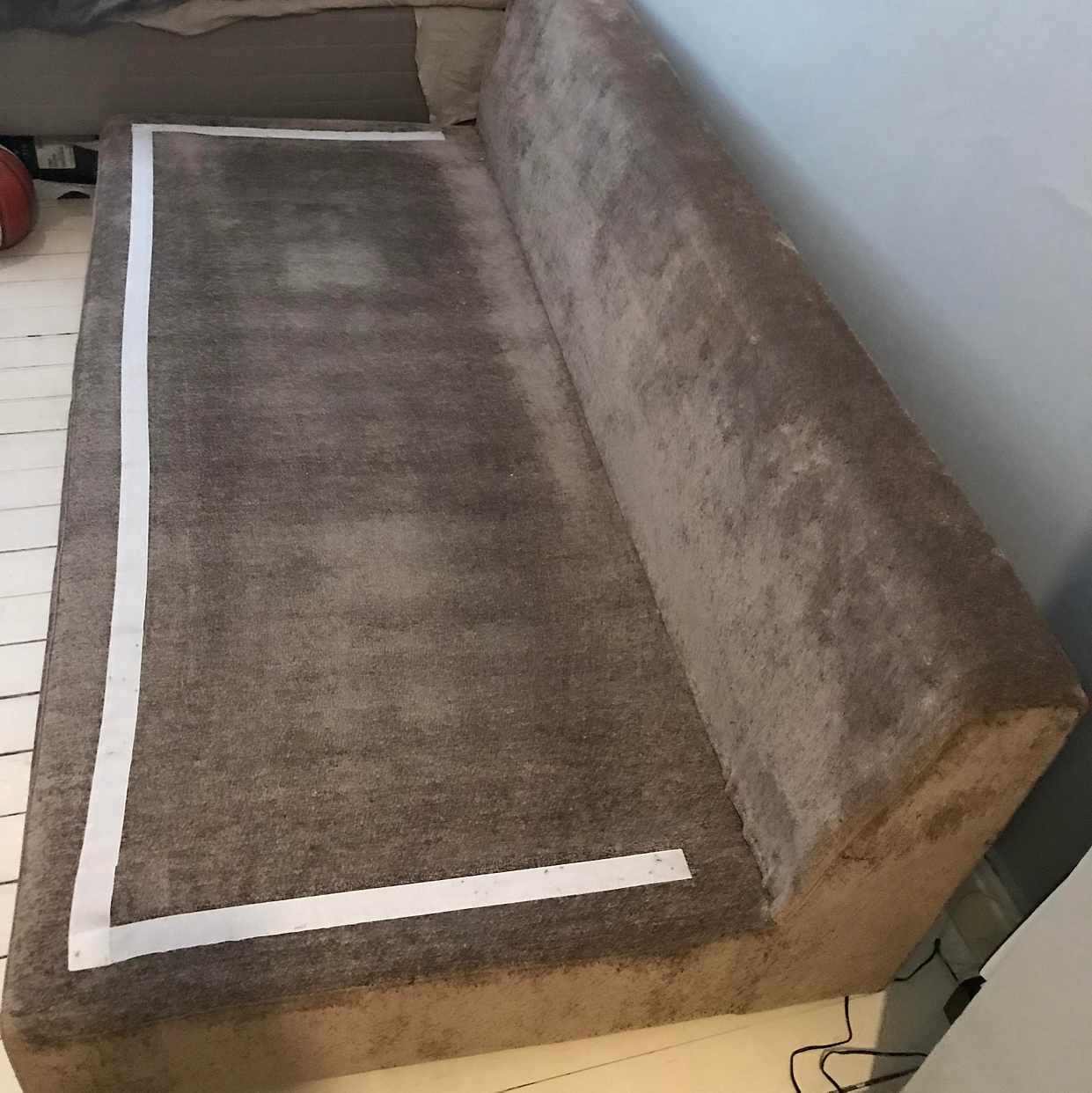 image of Underdel på soffa - Älvsjö