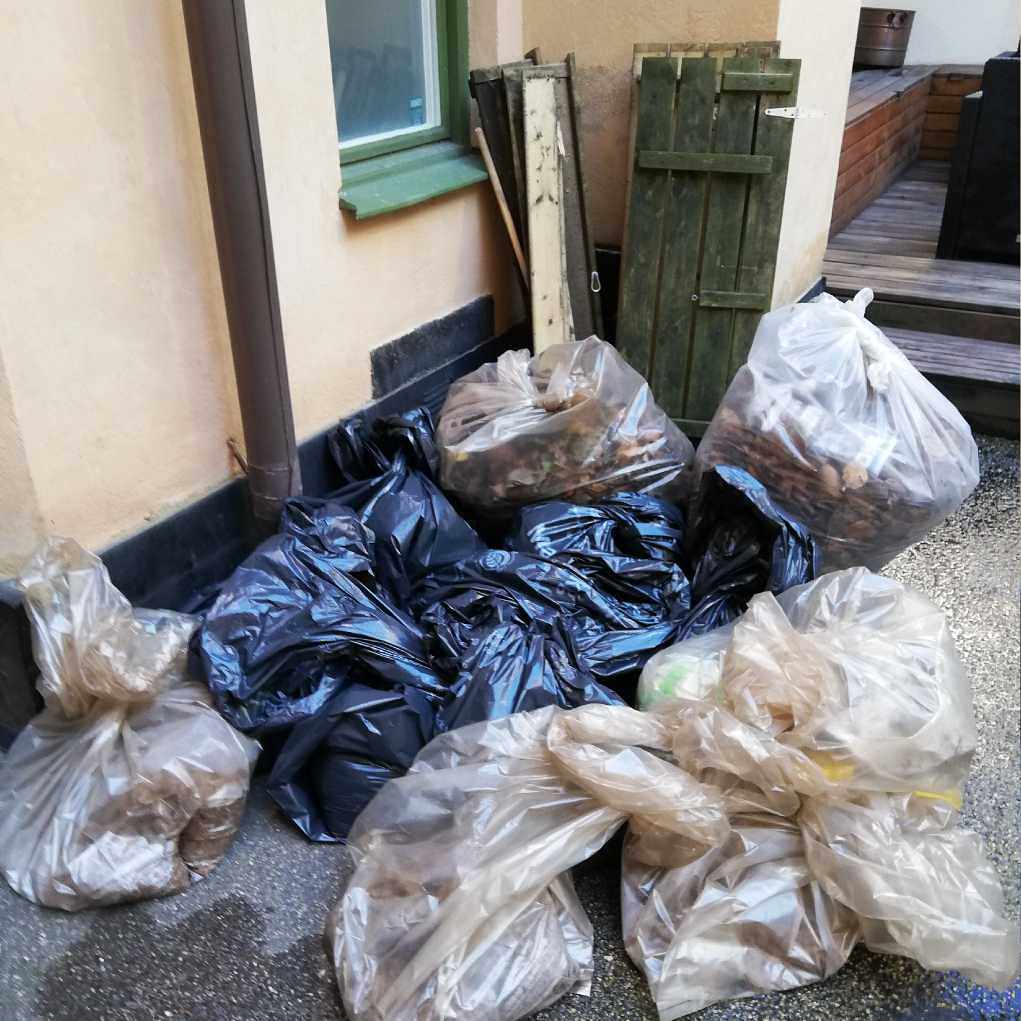 Sandlåda och sand