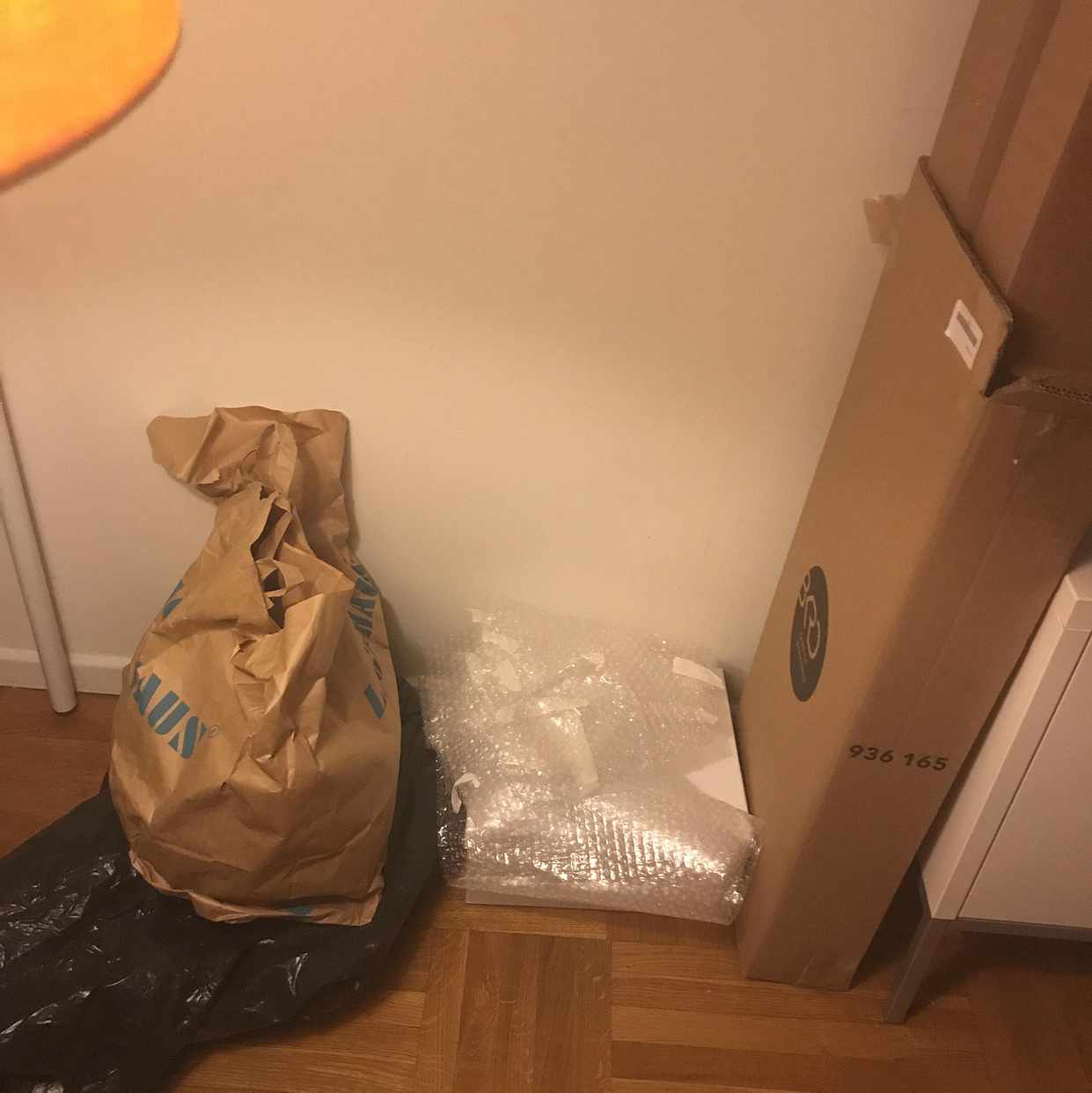 image of 2  Clothes, 2 Recycling - Hägersten