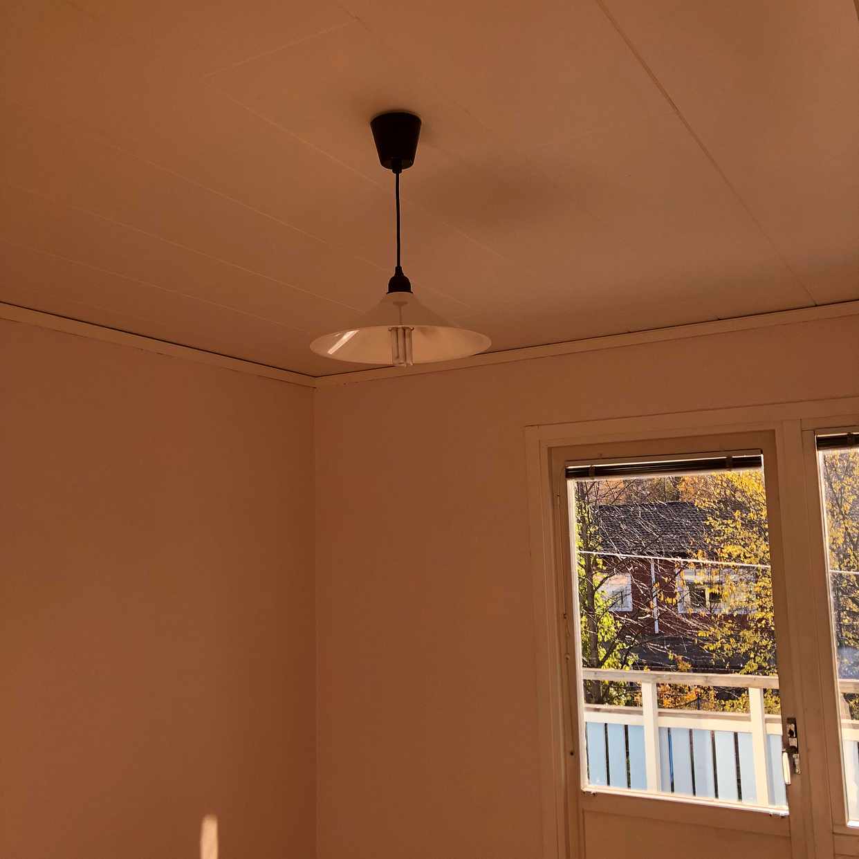 image of Montera ner och ta bort - Järfälla