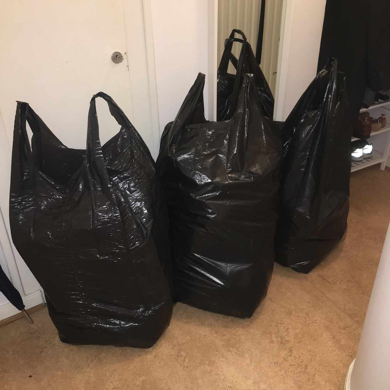 image of Diverse skräp att slänga - Stockholms Stad