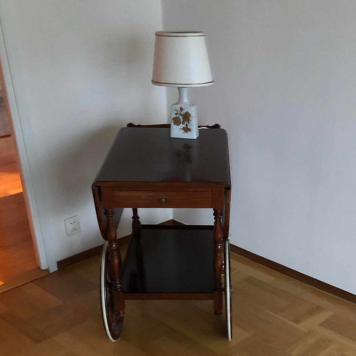 image of Glasbord Byrå Lampa Porsl - 
