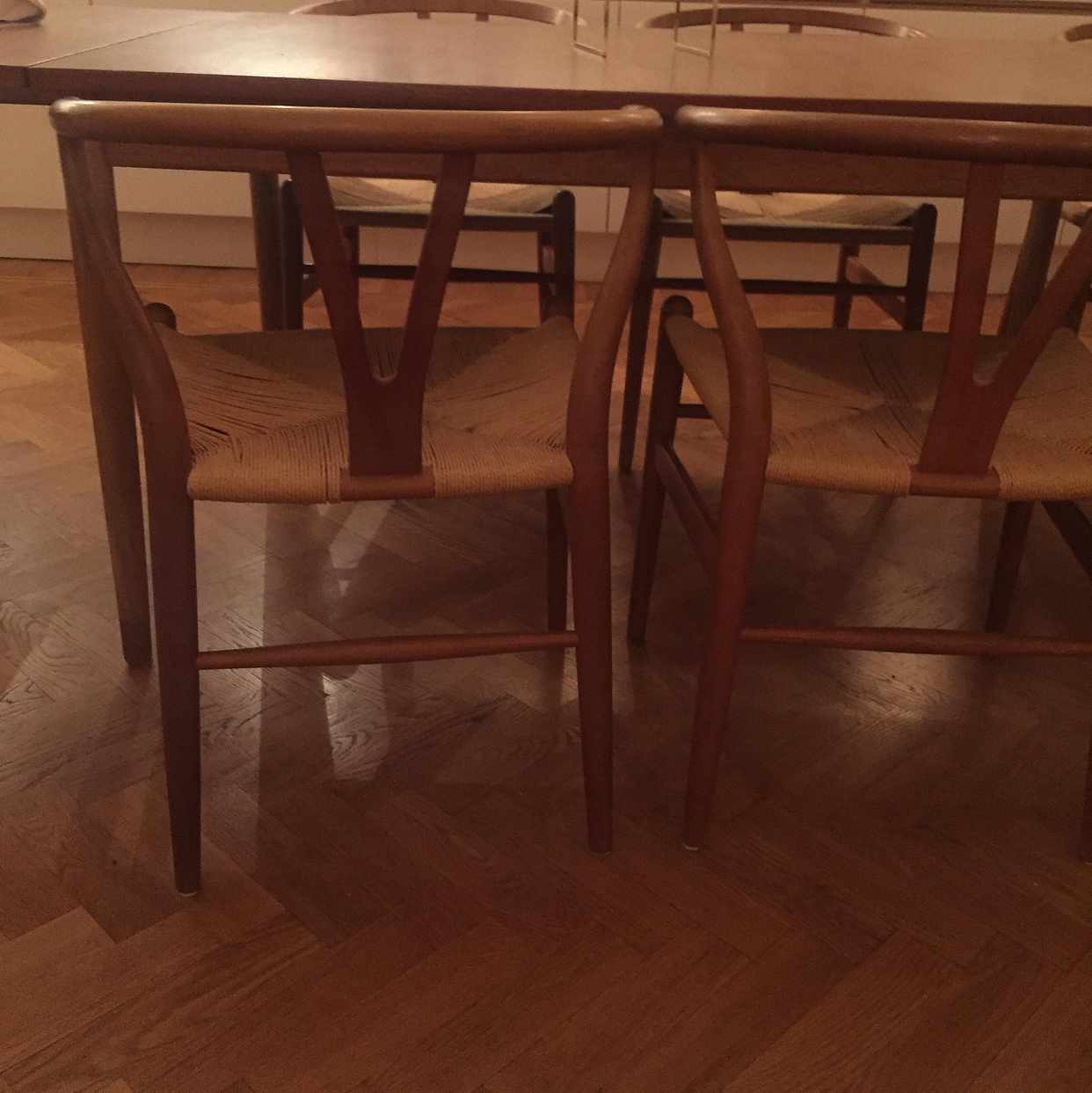 image of Hämta två stolar - 