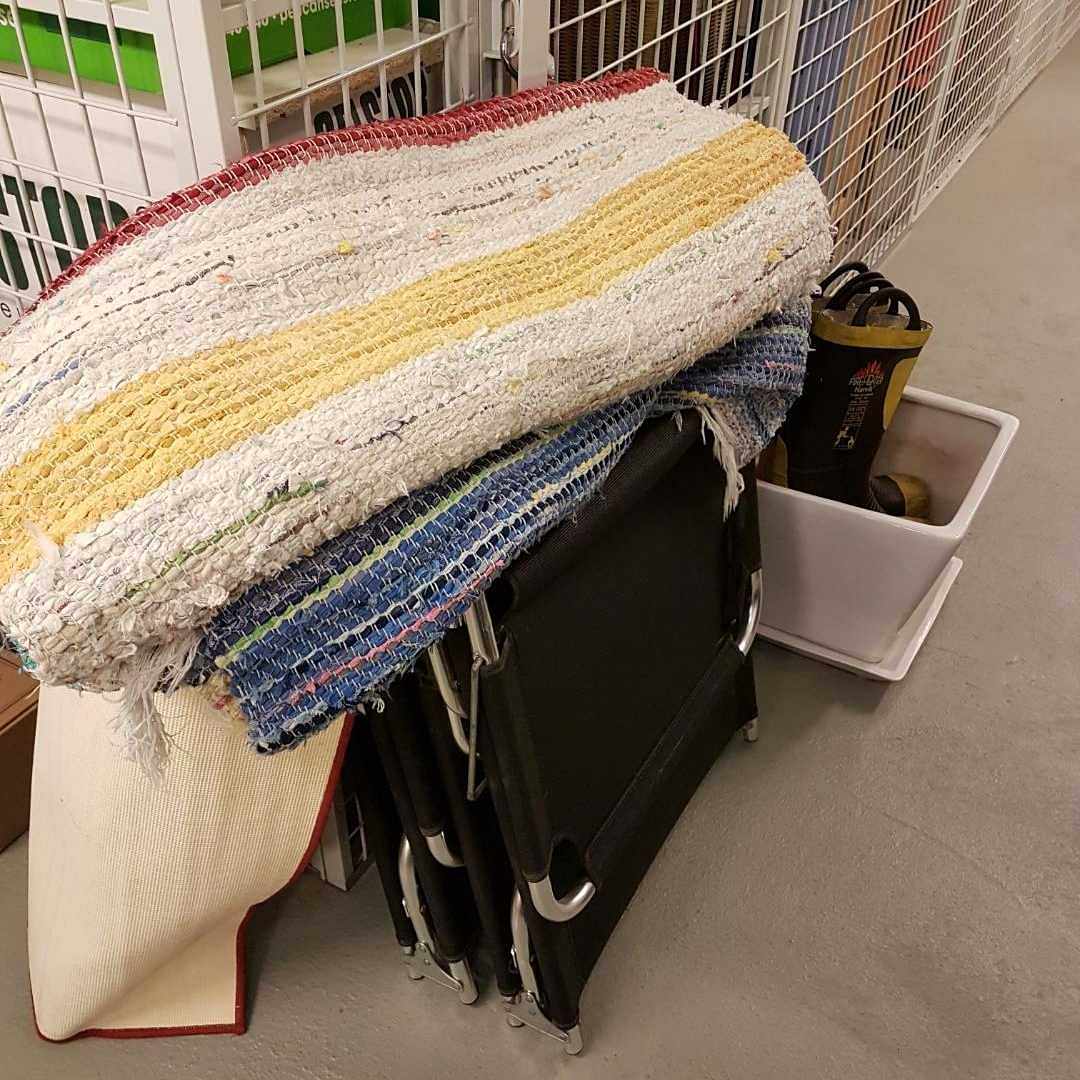 image of Diverse hushållsgeråd mm - Täby