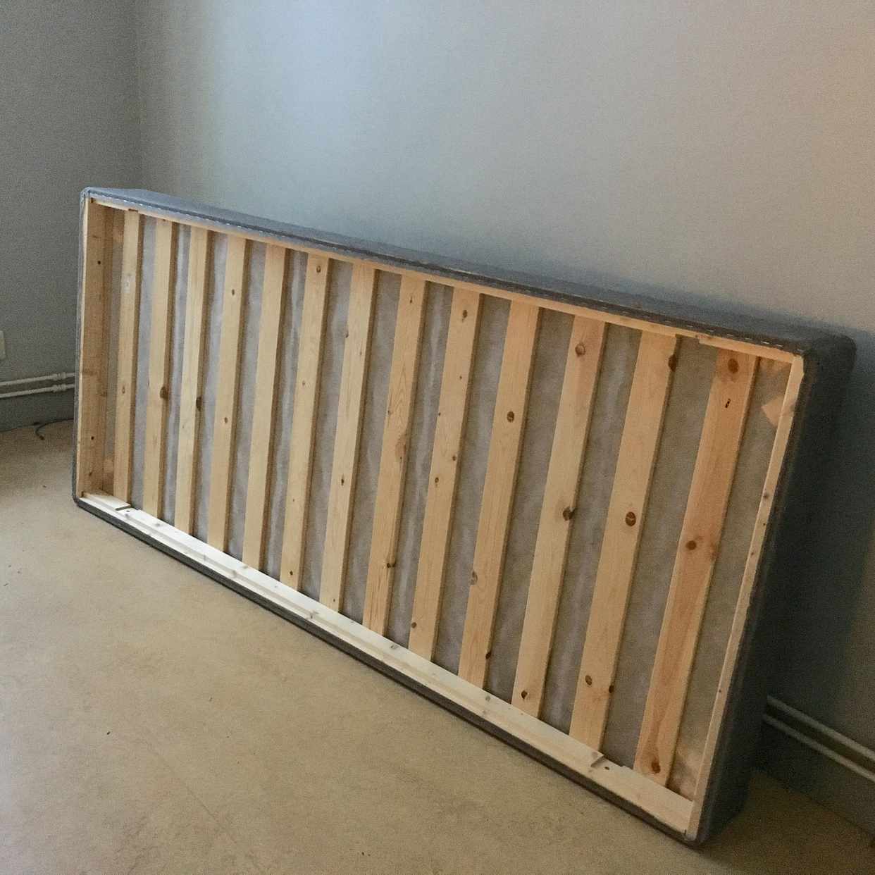 image of Säng 90 x200 - 