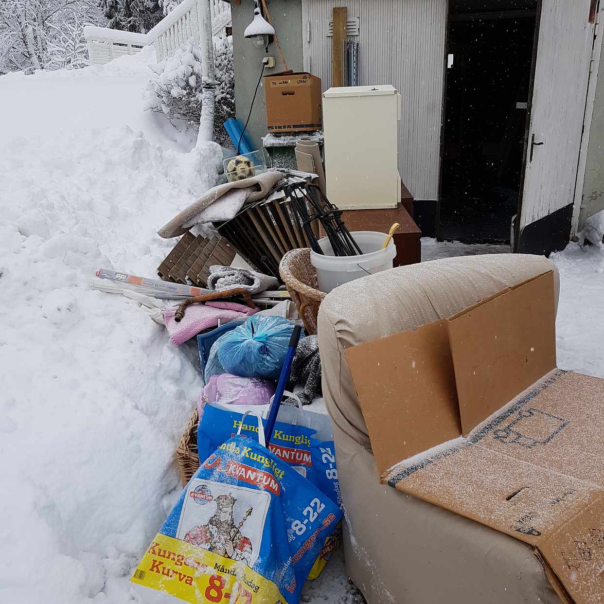 image of Garagetömning - Huddinge