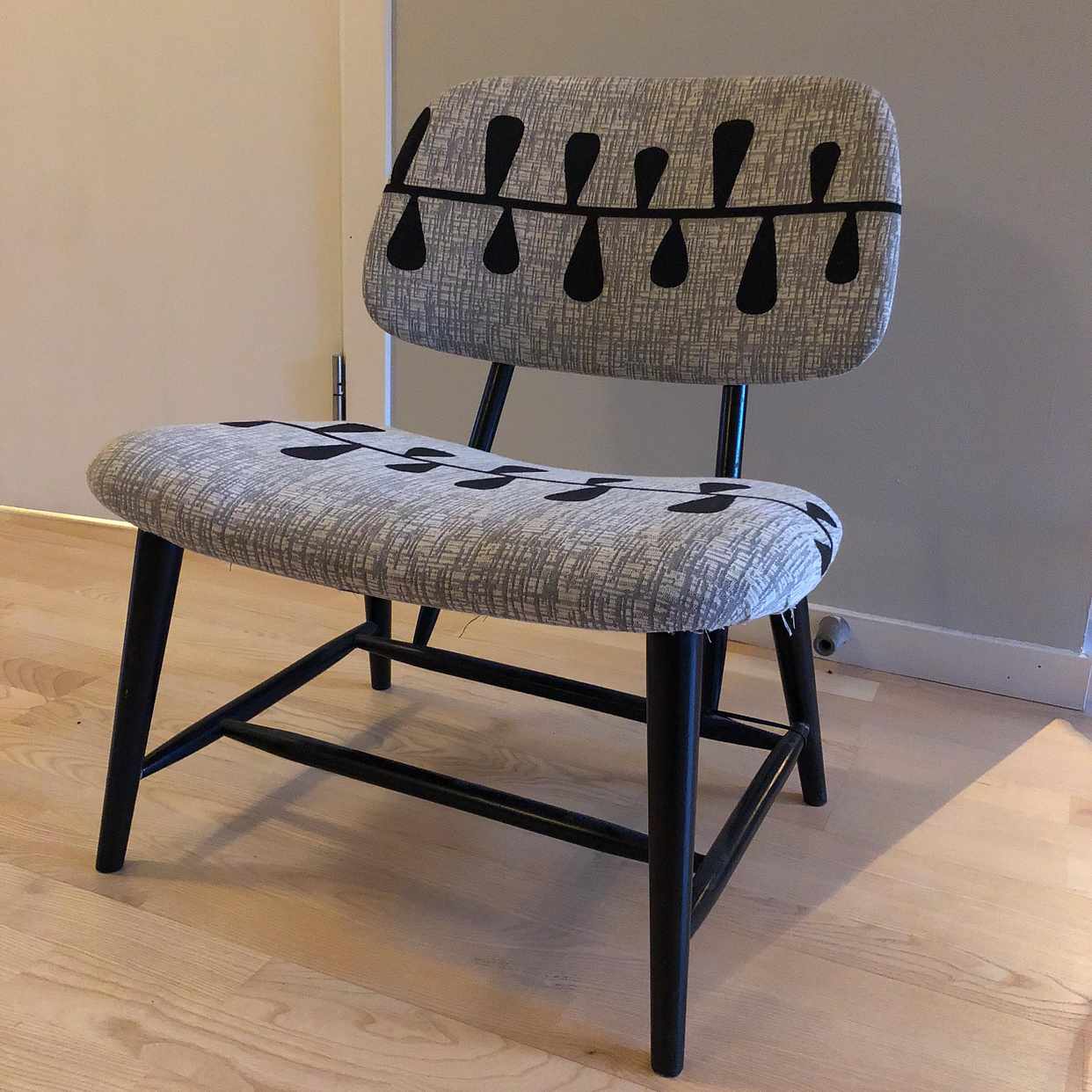 image of Hämta / Lämna Liten fåtöl - 