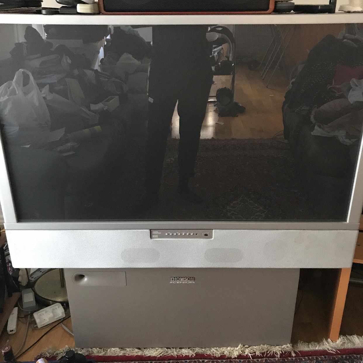 image of Gammal stor tv - Spånga
