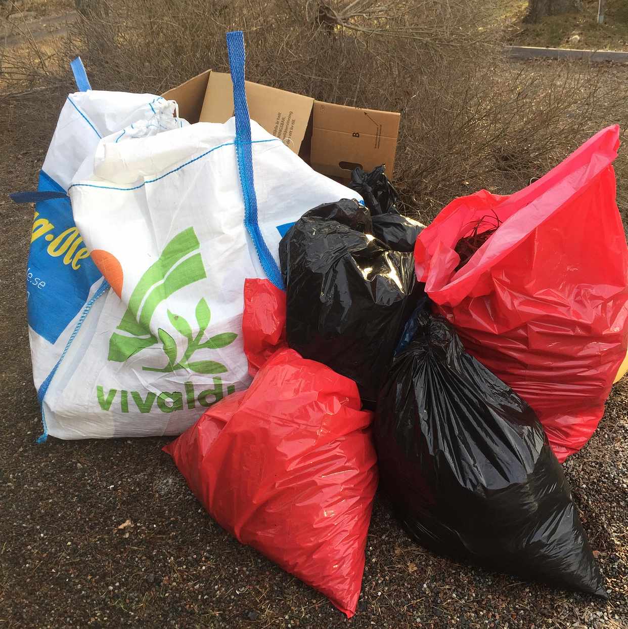 image of Buskar,bigbag + säckar - Gustavsberg