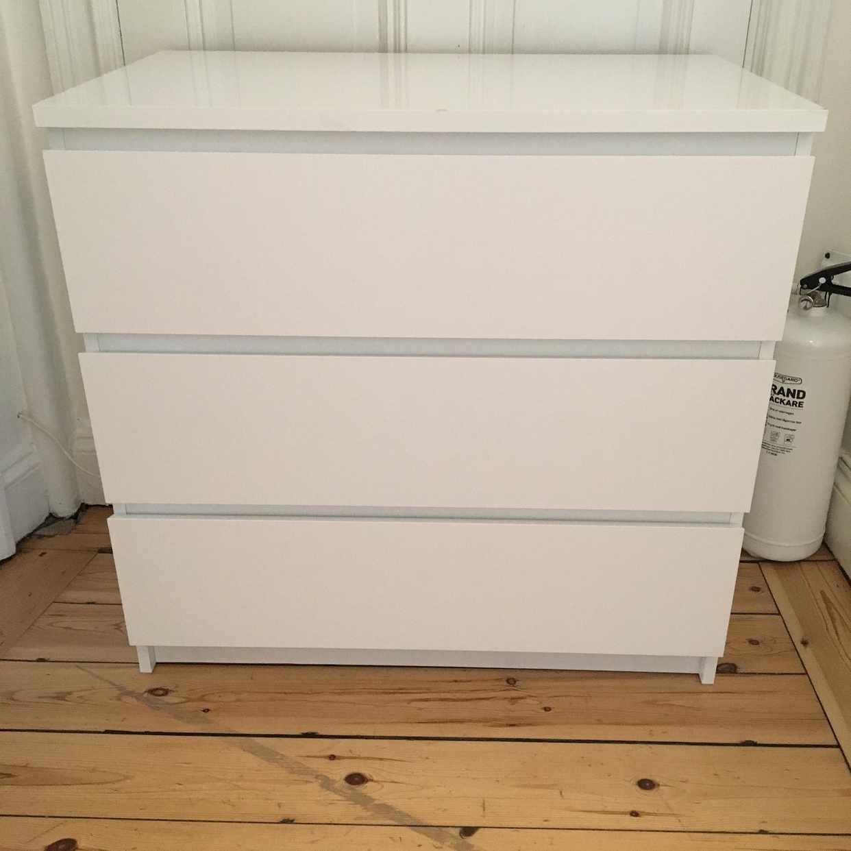 image of 2x Malm 3 drawers - Stockholm