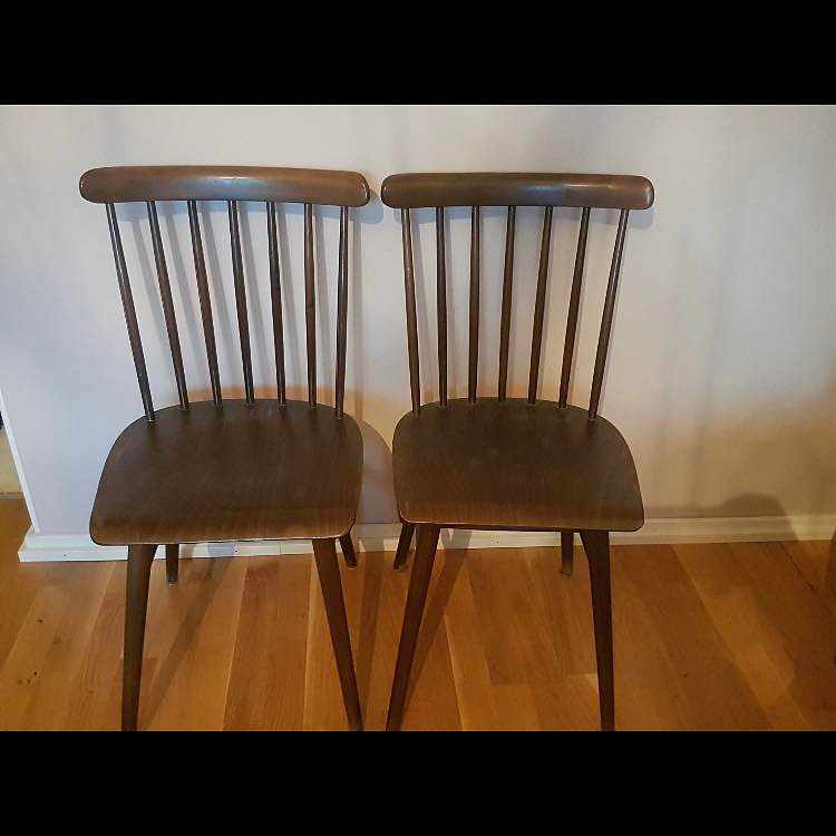 image of Move 2 chairs - 