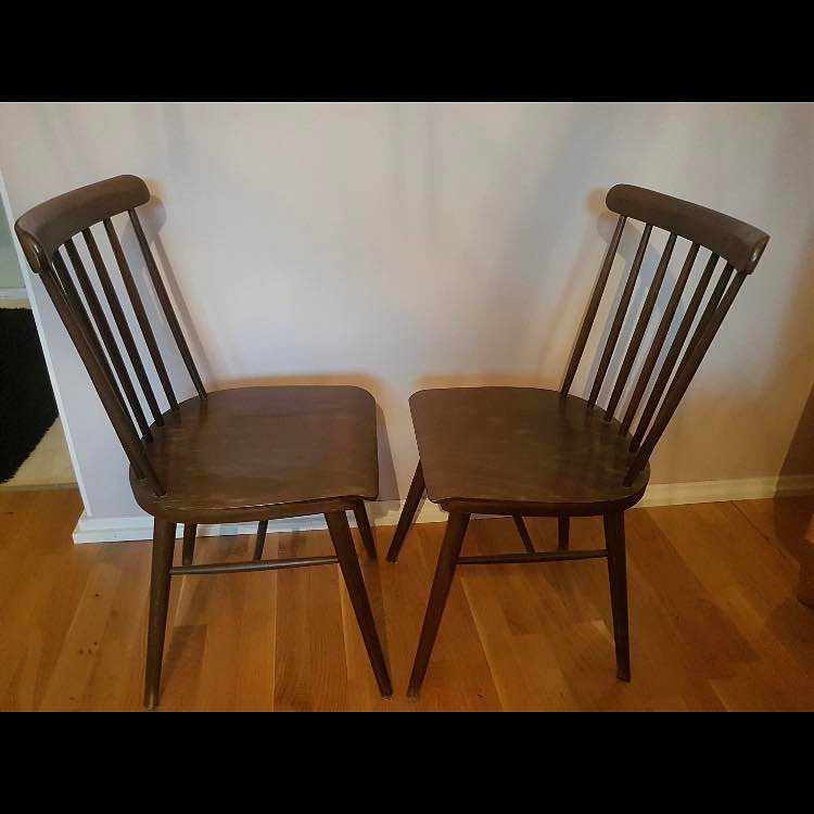 image of Move 2 chairs - 