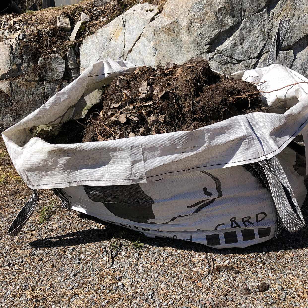 image of Säck med trädgårdsavfall - Kungsängen