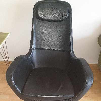 image of Säng,Soffa,tv-bord,fåtölj - 