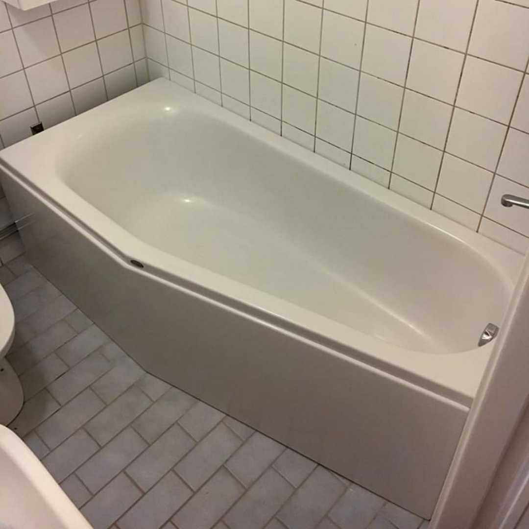 image of 170cm badkar skänkes - Älvsjö
