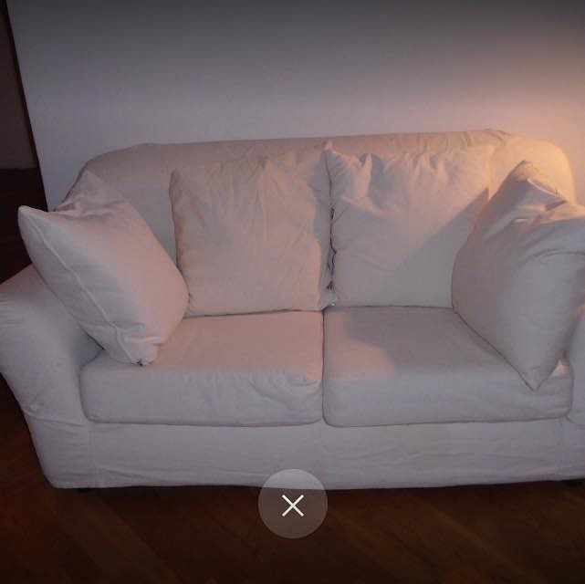 image of Flytt av 2-sitssoffa - 