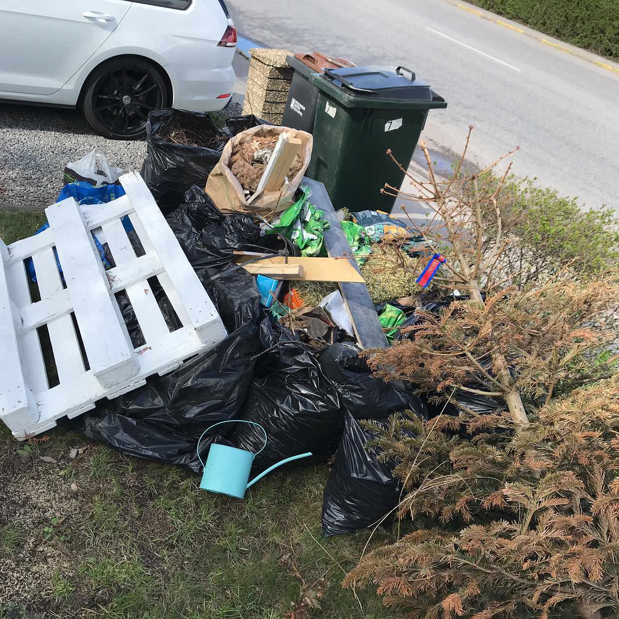 julgran älvsjö Lövsäck,kartong,julgran   Älvsjö   Tiptapp